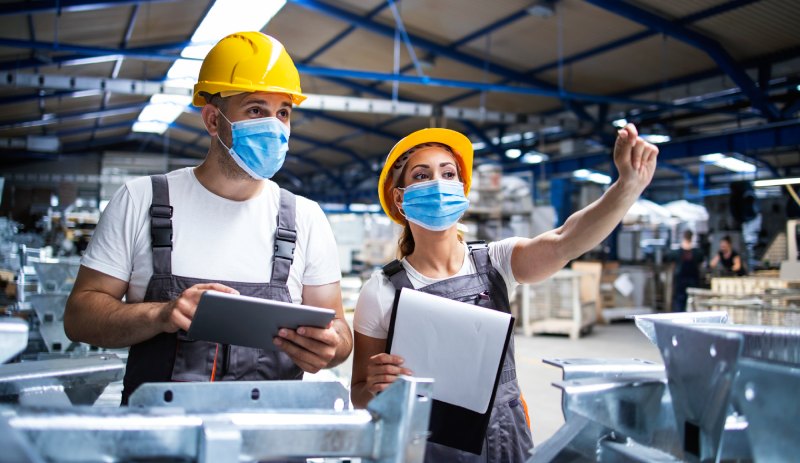 کاریابی برای متقاضیان